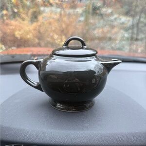 Fiesta Glossy Black Teapot